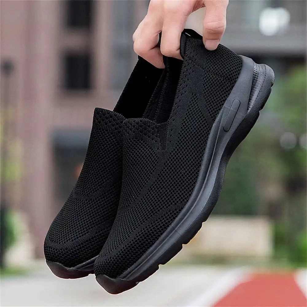 Street Fashion In Vietnam - Without Lace Net Man's Boots For