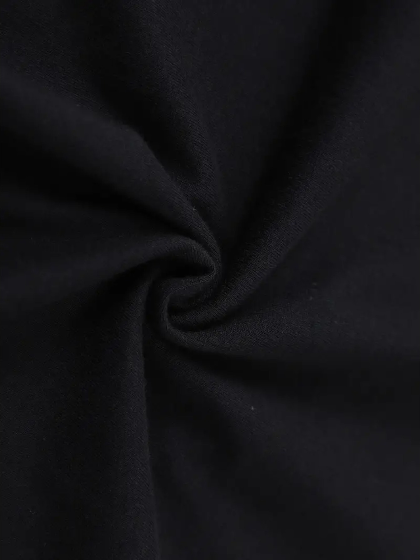 Trendy Men's Black Graphic T-S - Street Fashion In Tokyo 评论和价格